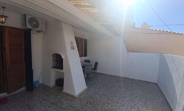 Herverkoop - Bungalow -
Orihuela Costa - Los Almendros-La Florida