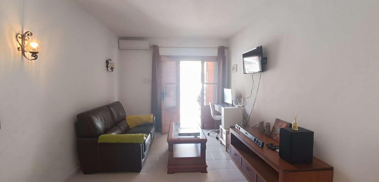 Herverkoop - Bungalow -
Orihuela Costa - Los Almendros-La Florida