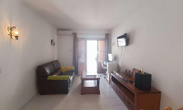 Herverkoop - Bungalow -
Orihuela Costa - Los Almendros-La Florida