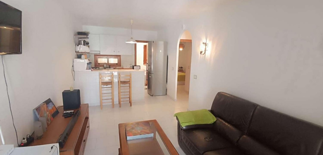 Herverkoop - Bungalow -
Orihuela Costa - Los Almendros-La Florida