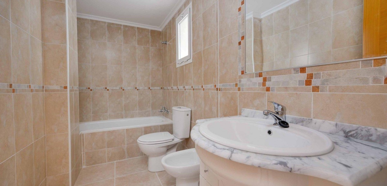 Sale - Apartment / flat -
San Fulgencio - San fulgencio pueblo