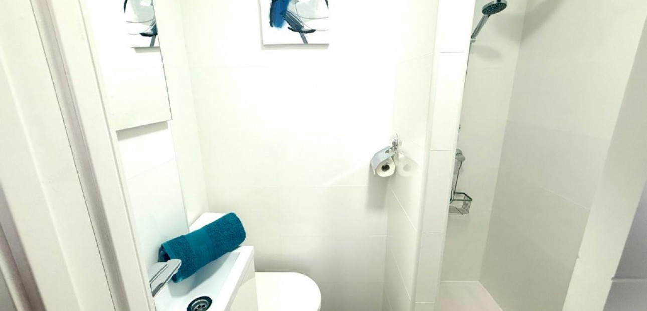Venta - Apartamento / piso -
Murcia