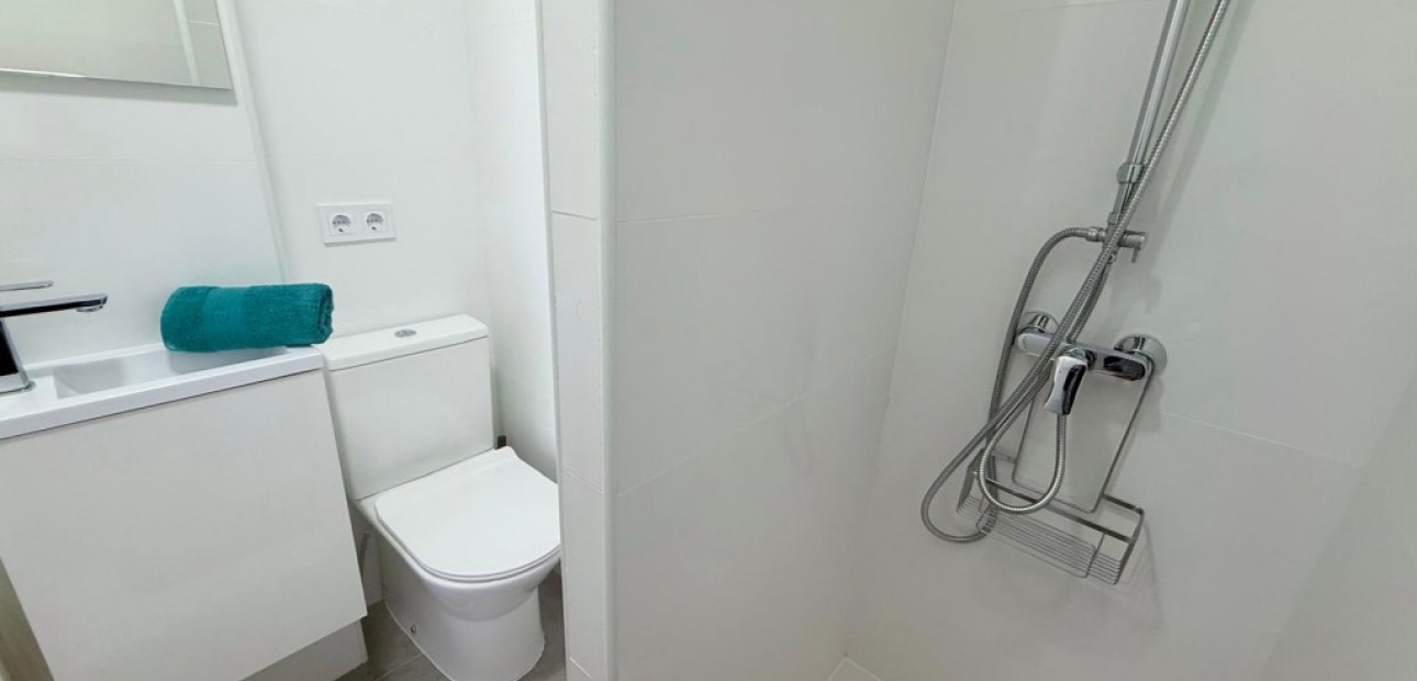 Venta - Apartamento / piso -
Murcia