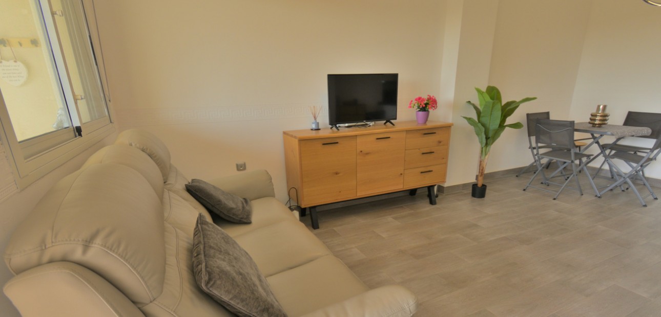 Sale - Apartment / flat -
Formentera del Segura - Formentera - Village
