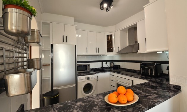 Sale - Apartment / flat -
Formentera del Segura - Formentera - Village