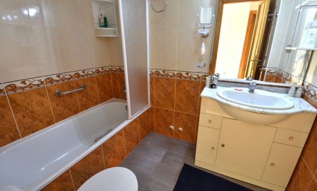 Sale - Apartment / flat -
Formentera del Segura - Formentera - Village