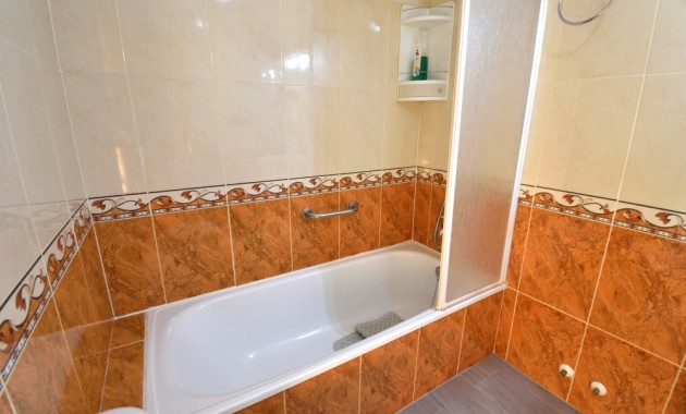 Sale - Apartment / flat -
Formentera del Segura - Formentera - Village