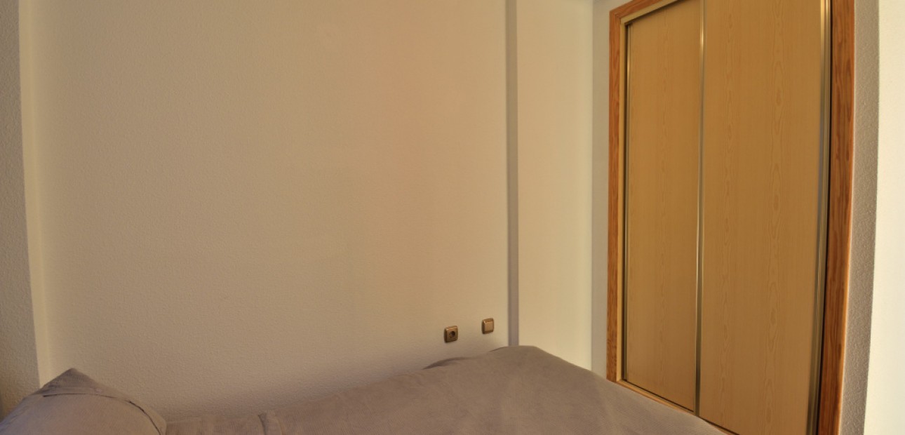 Sale - Apartment / flat -
Formentera del Segura - Formentera - Village