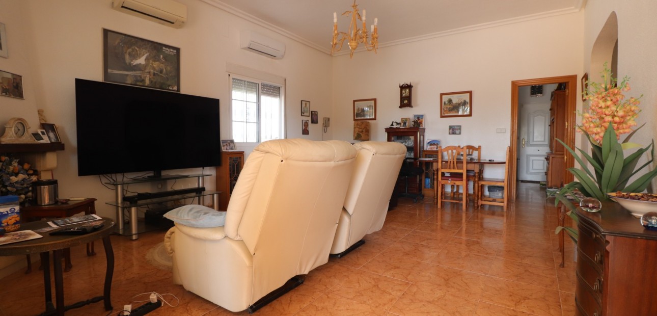Sale - Country Property -
Albatera - Albatera - Country