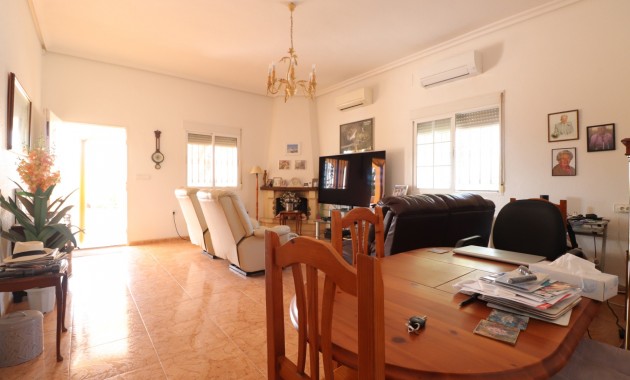 Sale - Country Property -
Albatera - Albatera - Country