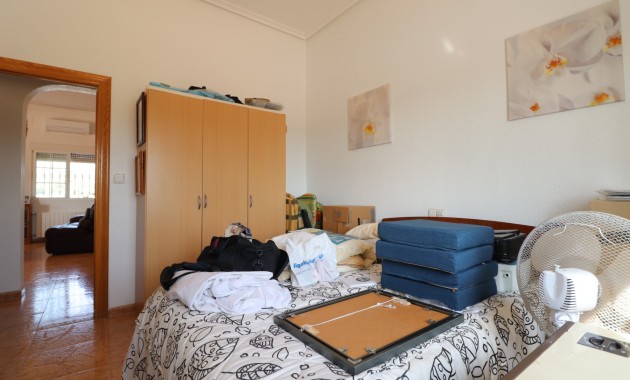 Sale - Country Property -
Albatera - Albatera - Country