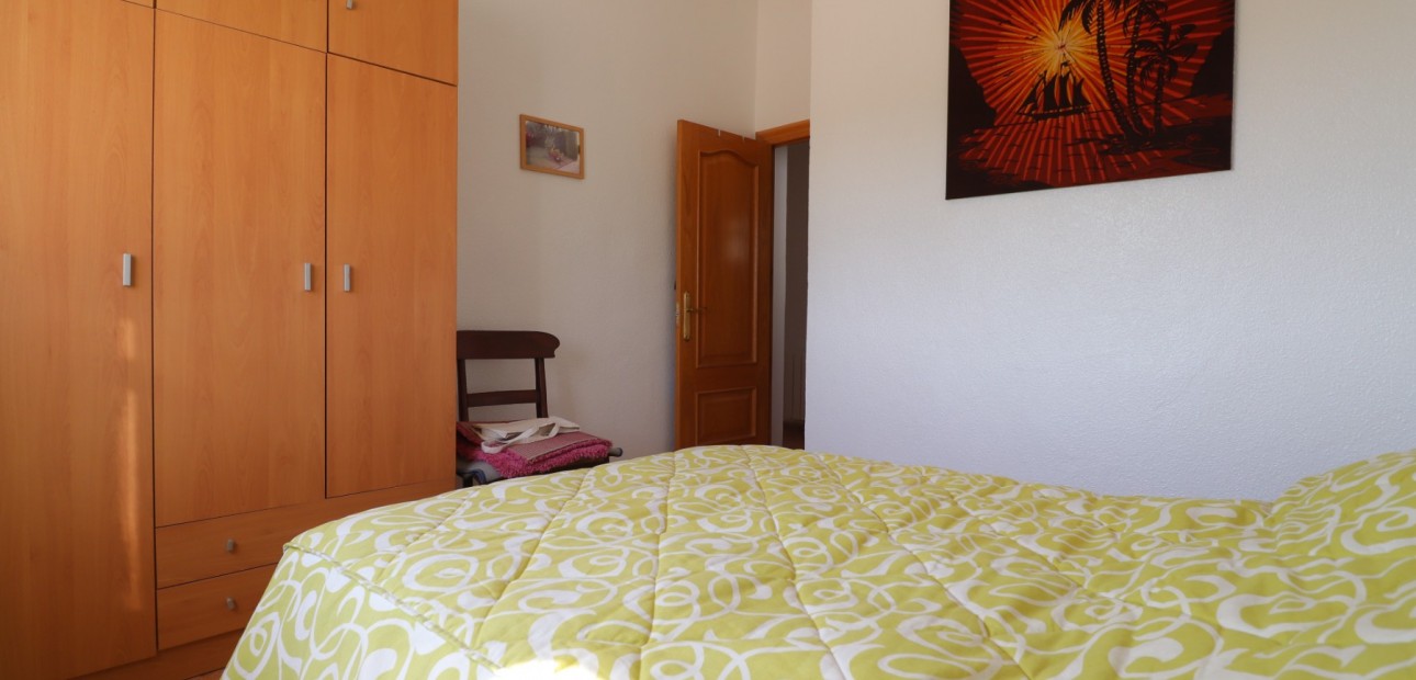 Sale - Country Property -
Albatera - Albatera - Country