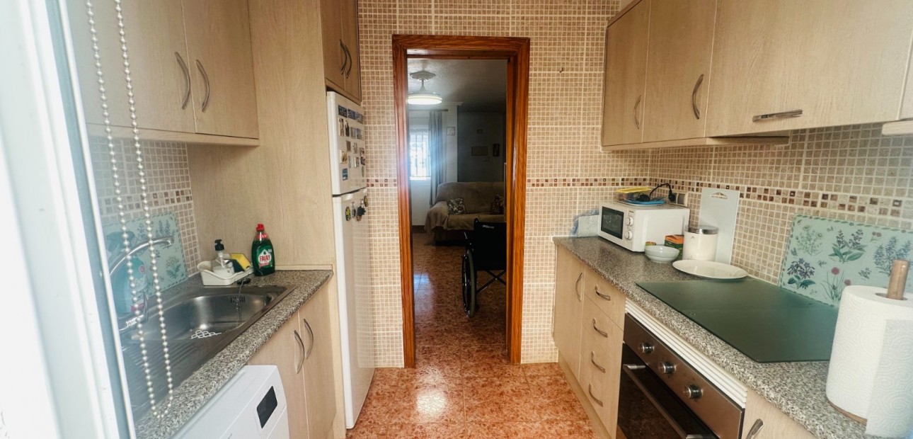 Sale - Apartment / flat -
Orihuela - Entre Naranjos Vistabella