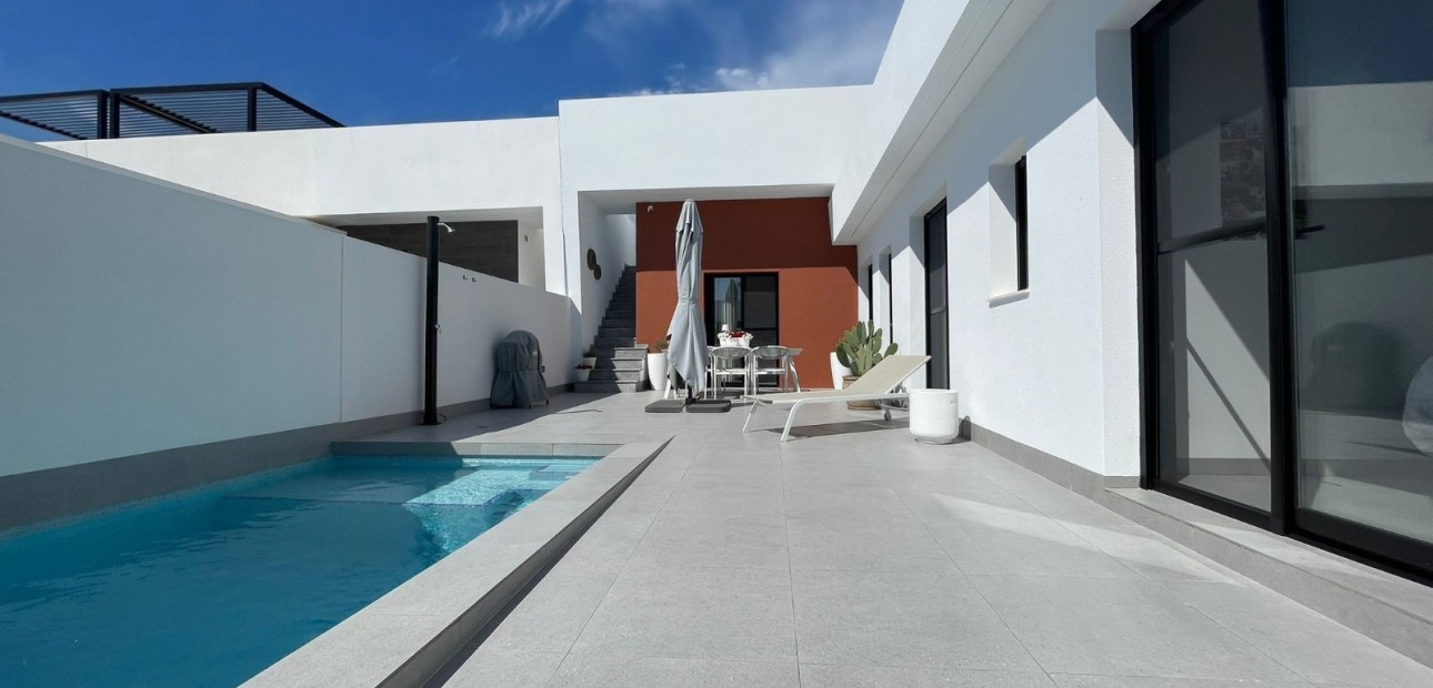 Herverkoop - Detached Villa -
Torre Pacheco - Roldán