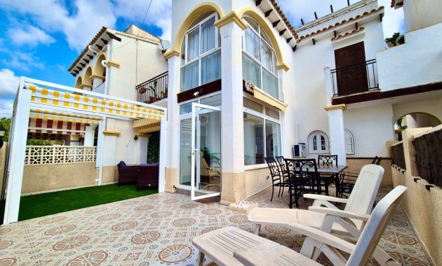 Sale - Bungalow -
San Miguel de Salinas - BLUE LAGOON