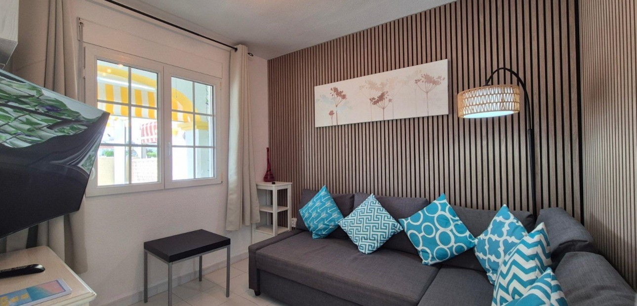 Sale - Bungalow -
San Miguel de Salinas - BLUE LAGOON