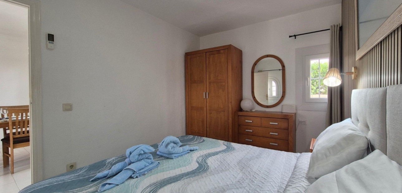 Sale - Bungalow -
San Miguel de Salinas - BLUE LAGOON