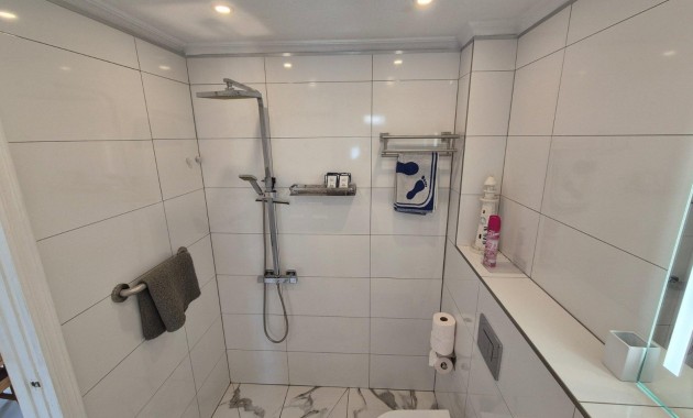 Sale - Bungalow -
San Miguel de Salinas - BLUE LAGOON