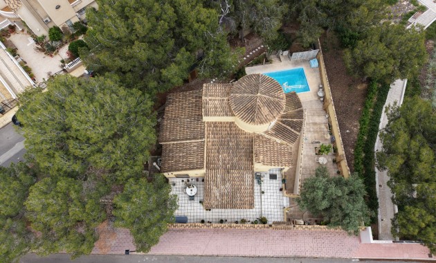 Herverkoop - Detached Villa -
Orihuela Costa - Villamartin