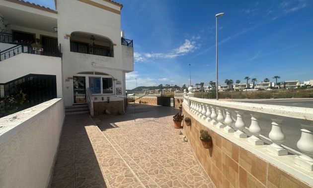 Sale - Apartment / flat -
Orihuela - Entre Naranjos Vistabella