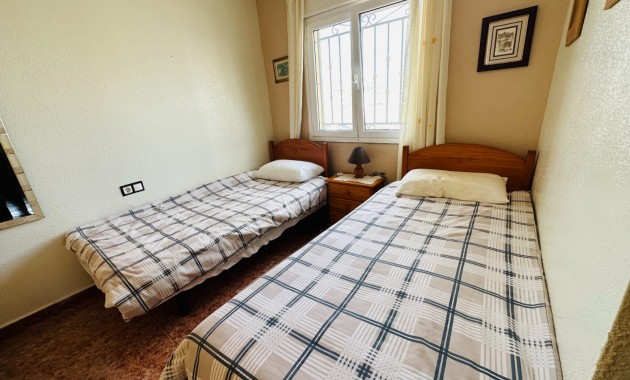 Sale - Apartment / flat -
Orihuela - Entre Naranjos Vistabella