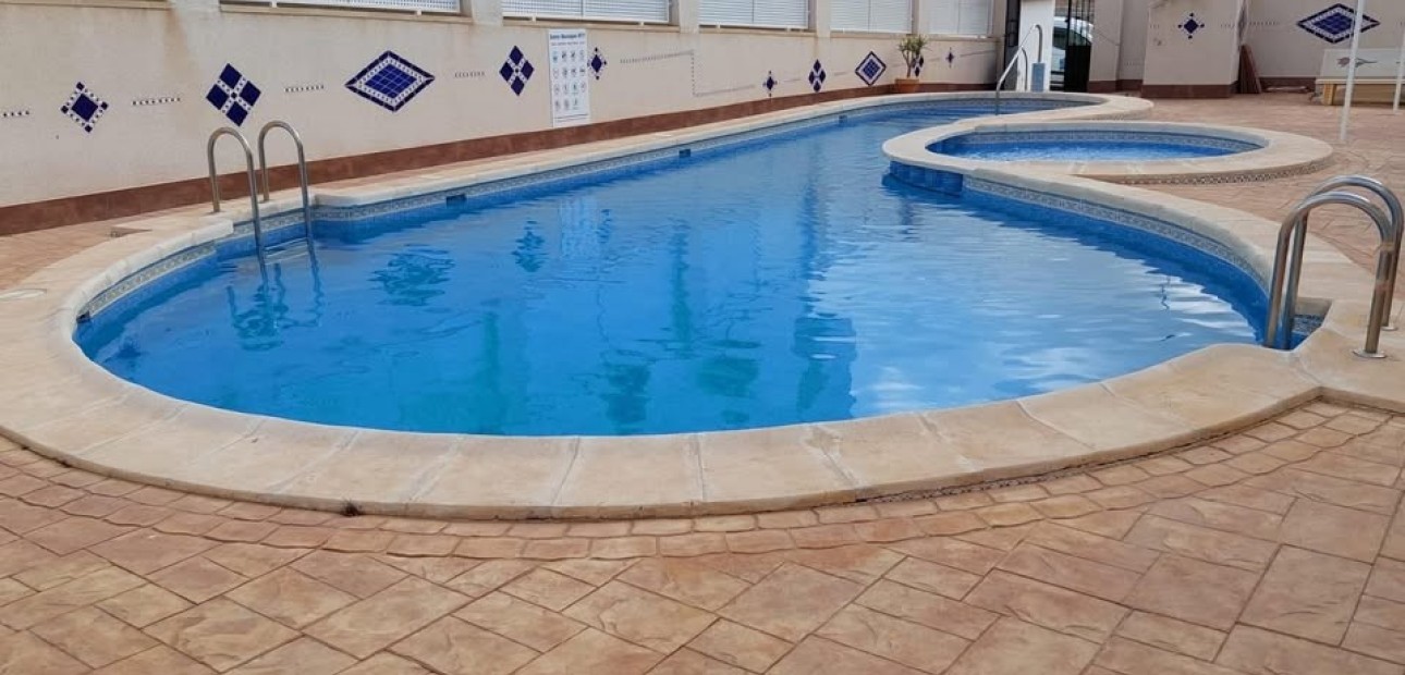 Sale - Apartment / flat -
Orihuela - Entre Naranjos Vistabella