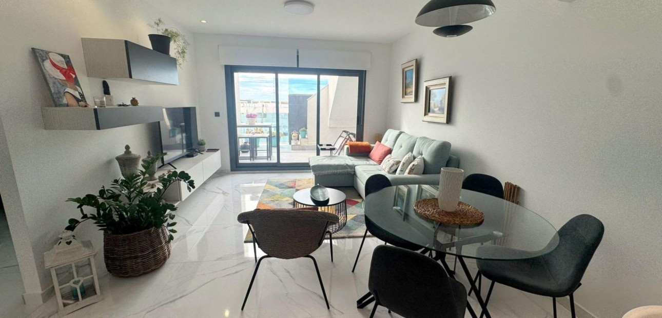 Sale - Bungalow -
Guardamar del Segura - EL RASO