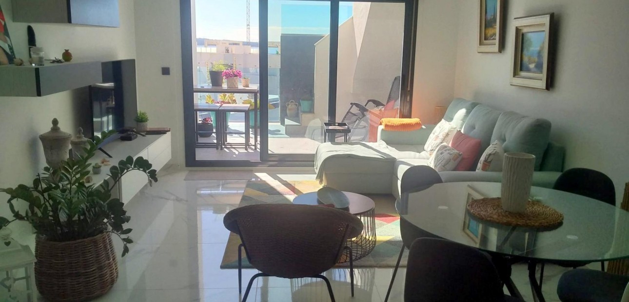 Sale - Bungalow -
Guardamar del Segura - EL RASO