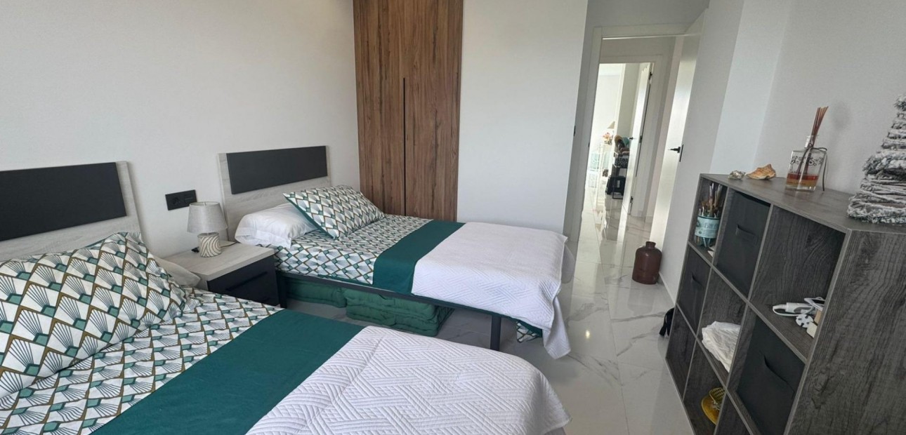 Sale - Bungalow -
Guardamar del Segura - EL RASO