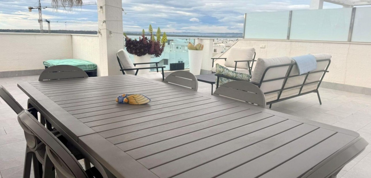Sale - Bungalow -
Guardamar del Segura - EL RASO