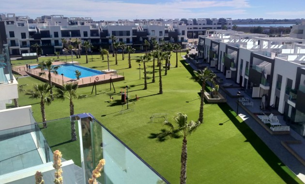 Sale - Bungalow -
Guardamar del Segura - EL RASO
