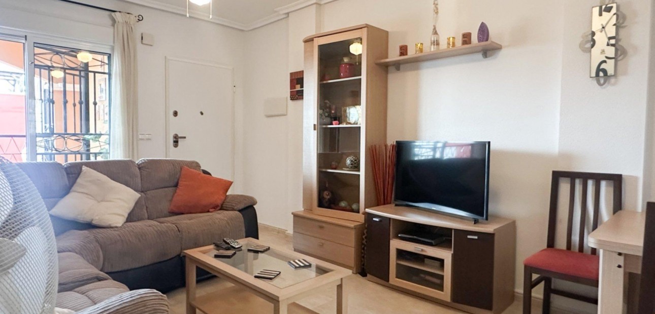 Sale - Apartment / flat -
Torrevieja - Los Balcones - Los Altos del Edén