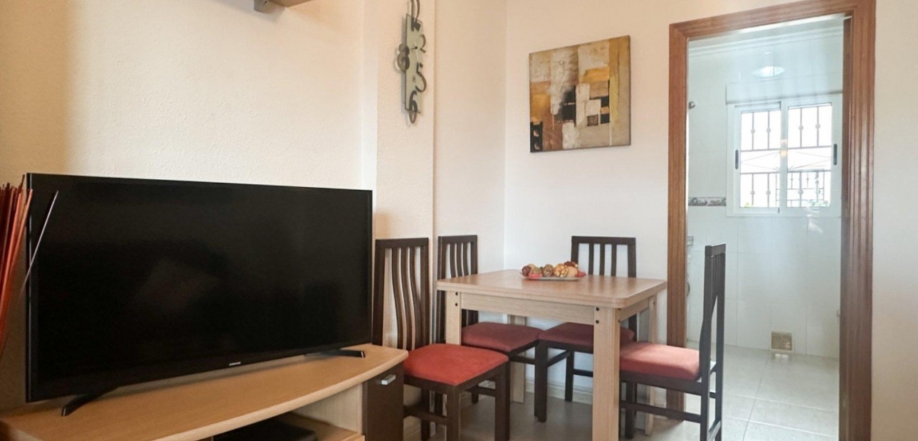 Sale - Apartment / flat -
Torrevieja - Los Balcones - Los Altos del Edén
