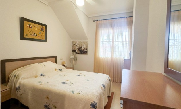 Sale - Apartment / flat -
Torrevieja - Los Balcones - Los Altos del Edén