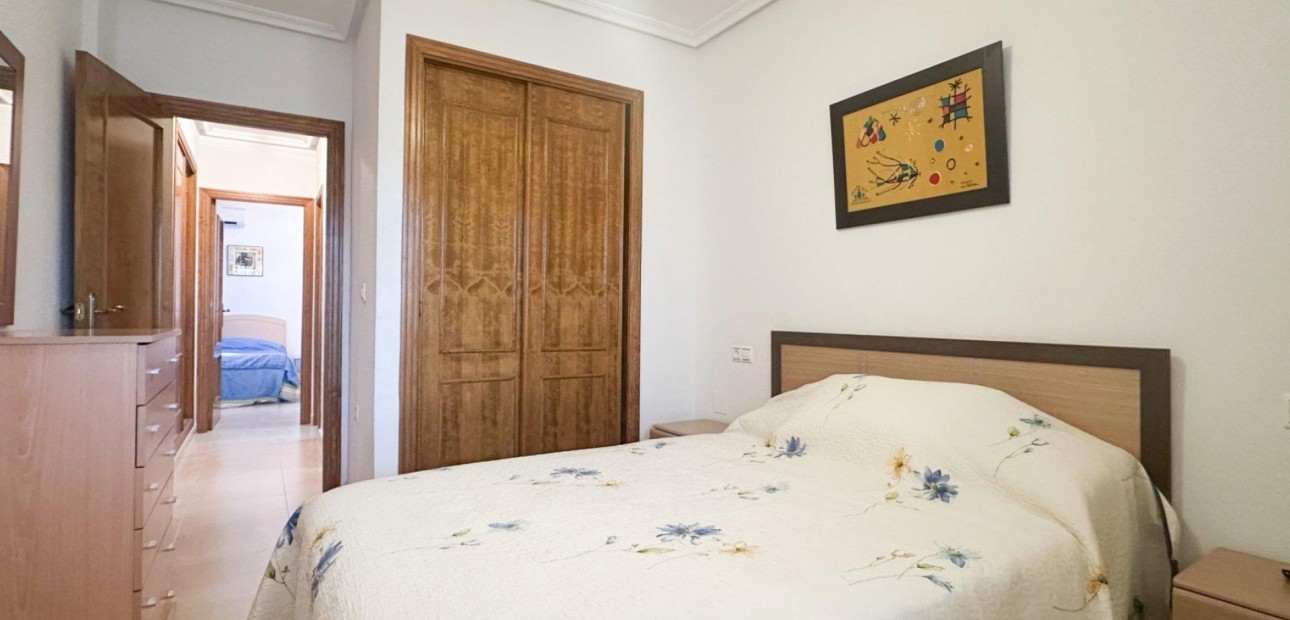 Sale - Apartment / flat -
Torrevieja - Los Balcones - Los Altos del Edén