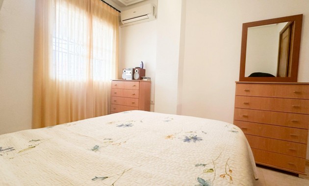 Sale - Apartment / flat -
Torrevieja - Los Balcones - Los Altos del Edén