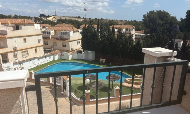 Sale - Townhouse -
Algorfa - La Finca Golf Resort