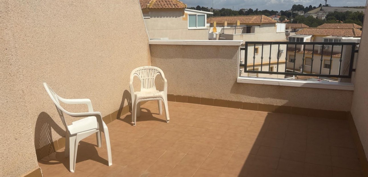 Sale - Townhouse -
Algorfa - La Finca Golf Resort