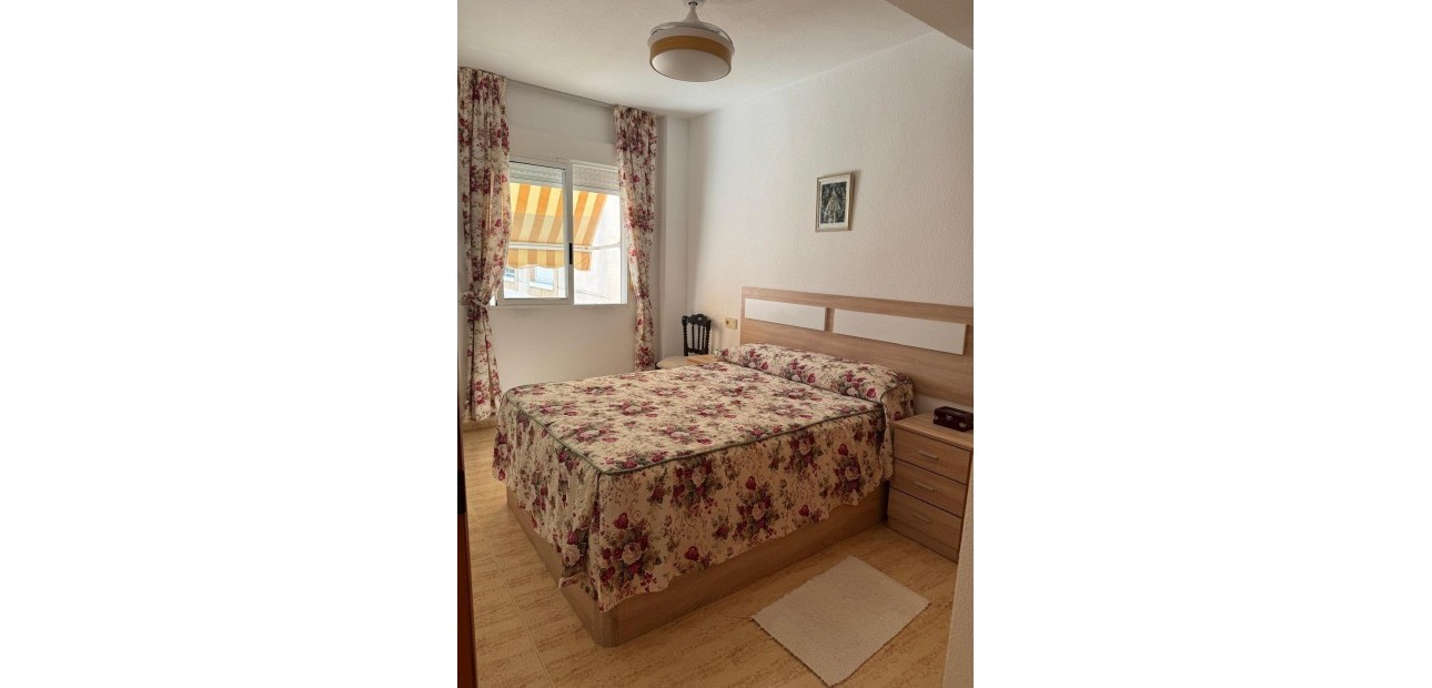 Herverkoop - Penthouse -
Torrevieja - Acequion