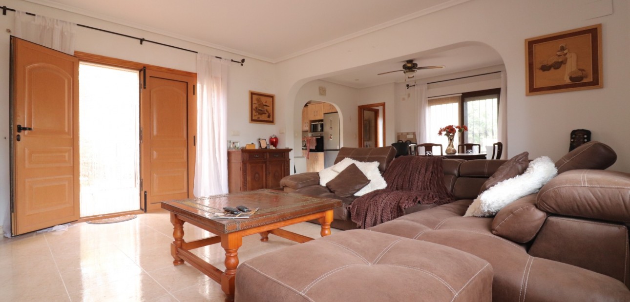 Sale - Detached Villa -
Formentera del Segura - Fincas de La Vega