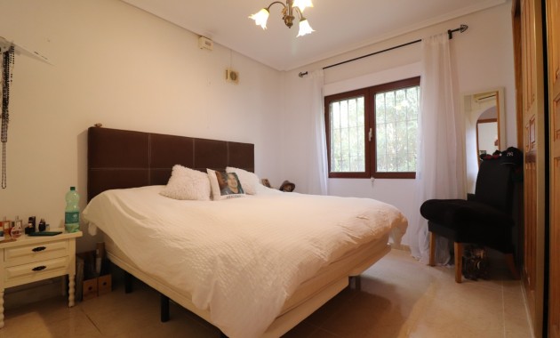 Sale - Detached Villa -
Formentera del Segura - Fincas de La Vega