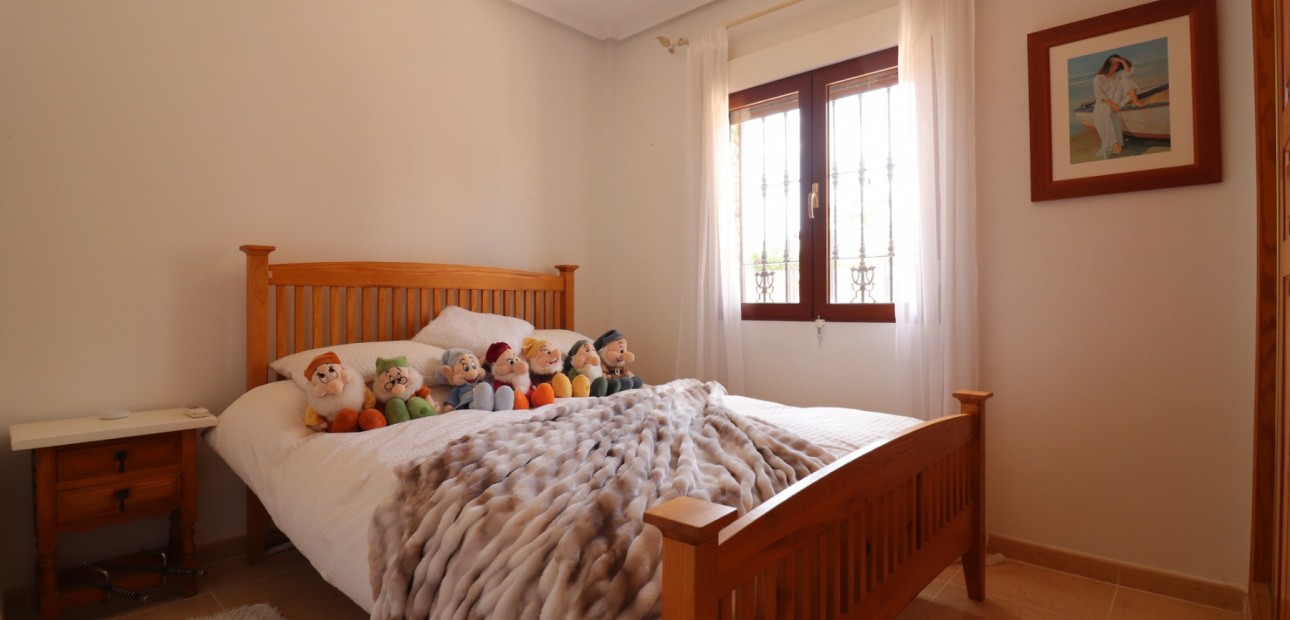 Sale - Detached Villa -
Formentera del Segura - Fincas de La Vega