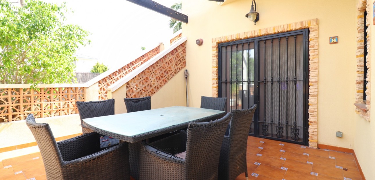 Sale - Detached Villa -
Formentera del Segura - Fincas de La Vega