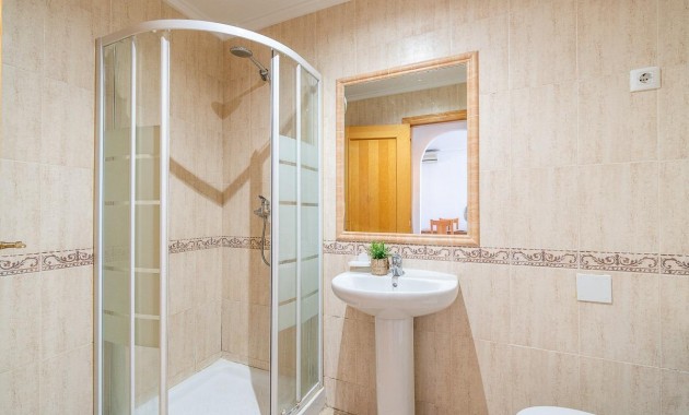Sale - Bungalow -
Orihuela Costa - Villamartin