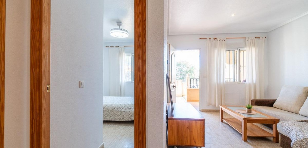 Sale - Bungalow -
Orihuela Costa - Villamartin