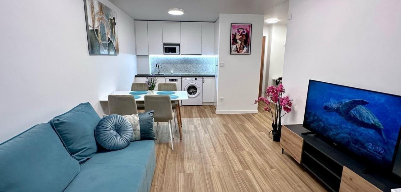 Venta - Apartamento / piso -
Torrevieja - torrevieja
