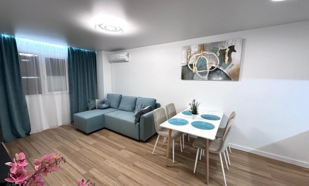 Venta - Apartamento / piso -
Torrevieja - torrevieja