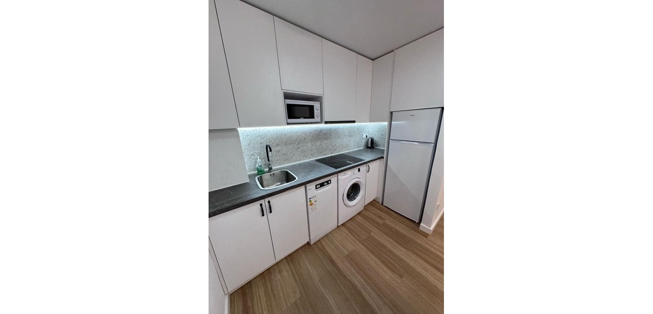 Venta - Apartamento / piso -
Torrevieja - torrevieja