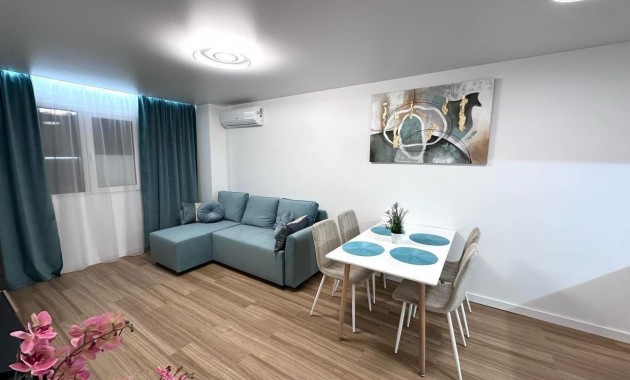 Venta - Apartamento / piso -
Torrevieja - torrevieja