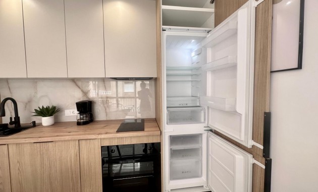 Sale - Apartment / flat -
Torrevieja - Estacion de autobuses